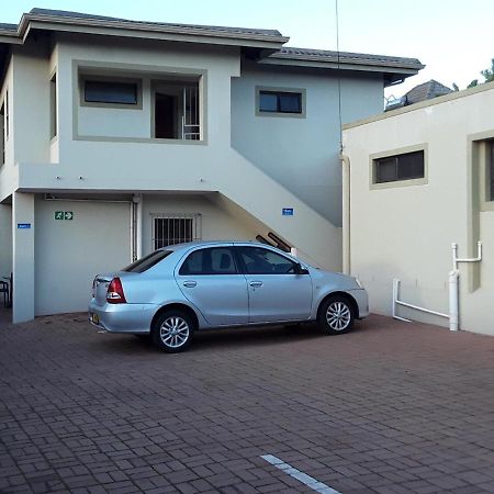 12 On Beach Guest House Saldanha Bay Exterior photo